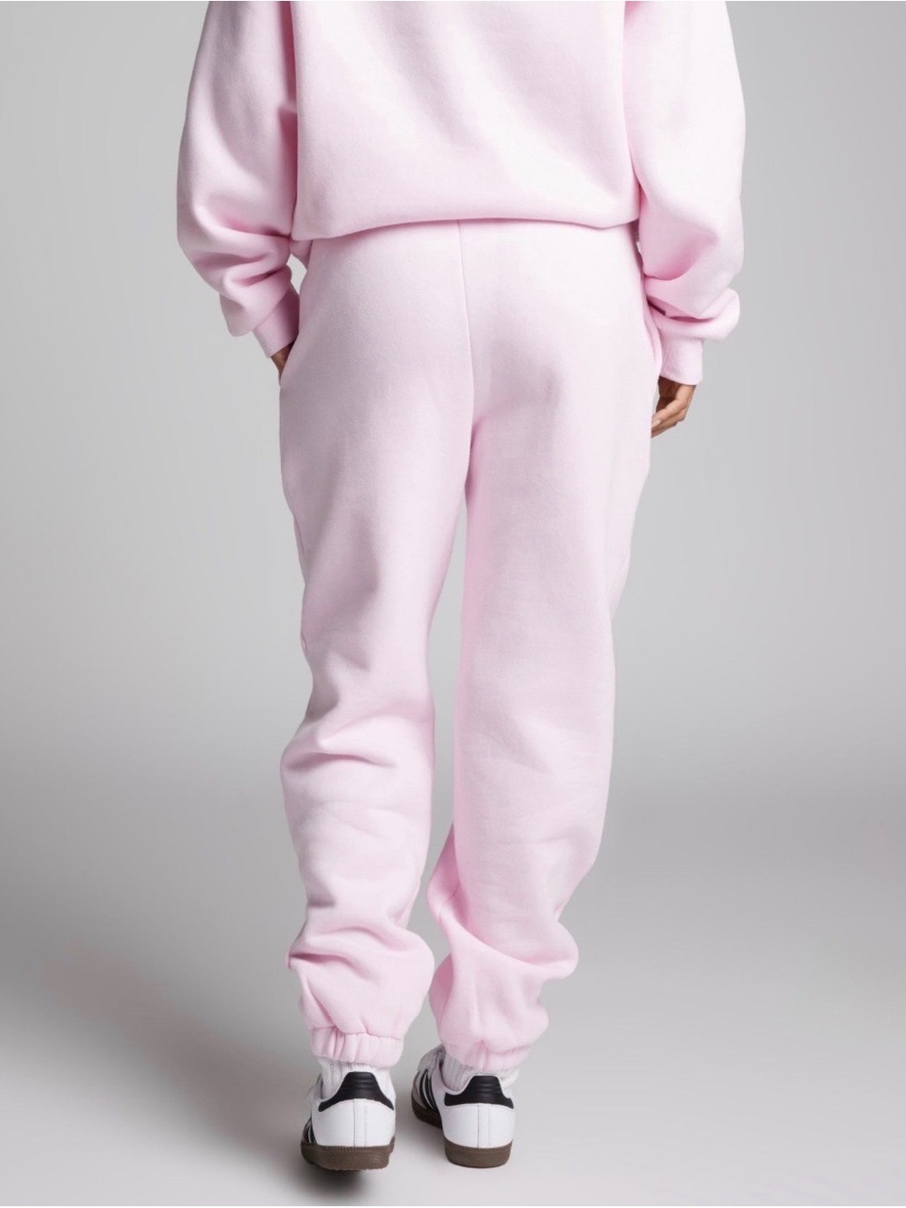 New Comfrt Powder Pink Travel Essentials Joggers with Elastic Cuffs, Size XS - Picture 2 of 6